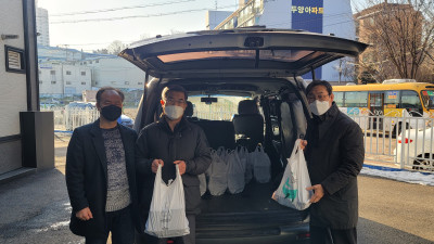 초운교회, 100여명의 선교사와 가족에게 사골 곰국과 김치 찜 전달